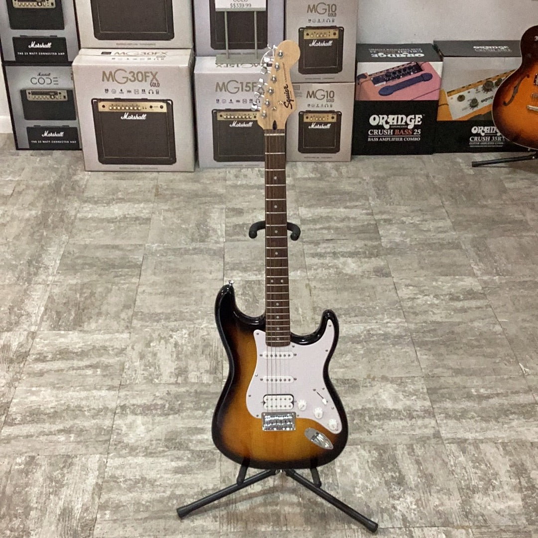 SQUIER STRATOCASTER USED