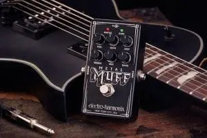 NANO METAL MUFF
DISTORTION WITH NOISE GATE