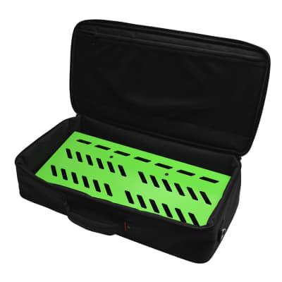 GATOR CASE PEDAL BOARD WITH CASE GREEN